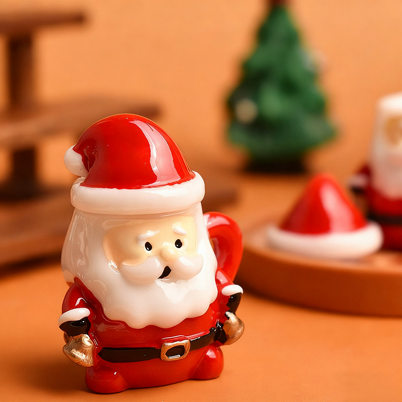 Mini Santa Teacup Ornament - R - Crafting Resin recension och pris