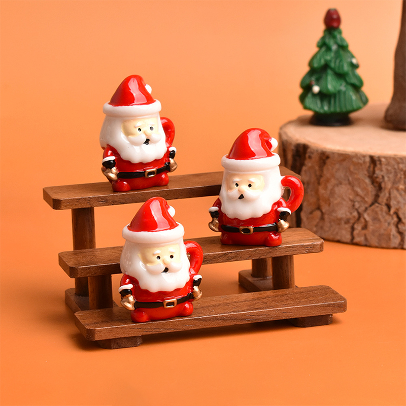 Mini Santa Teacup Ornament - R - Crafting Resin recension och pris